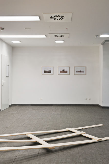 hiatus installation view 13